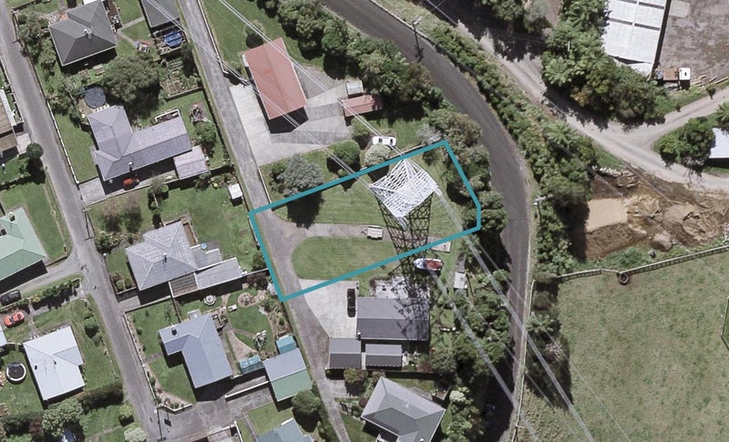 26 Saxton Road, Upper Vogeltown, New Plymouth - Carousel 1