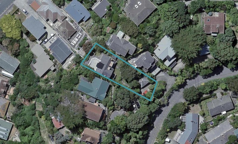 13 Tio Tio Road, Miramar, Wellington - Carousel 1