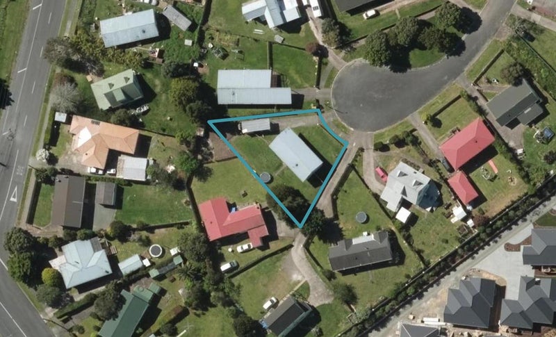 12 Steere Place, Tikipunga, Whangarei - Carousel 1