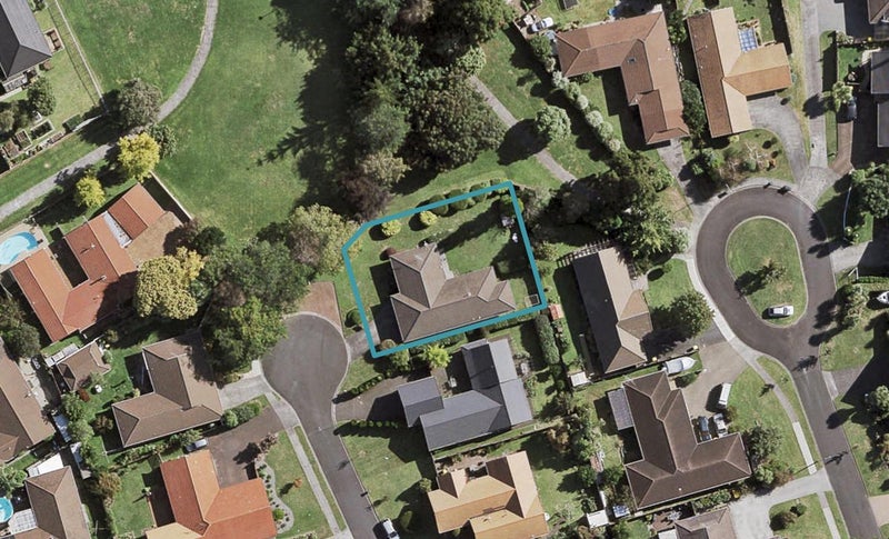 9 Cadenza Place, Conifer Grove, Takanini - Carousel 1