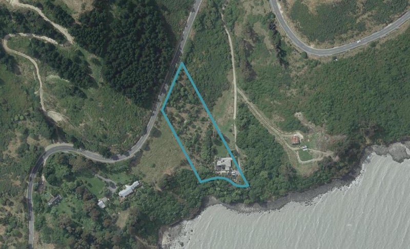 399 Governors Bay Road, Te Rapaki o Te Rakiwhakaputa, Lyttelton - Carousel 1