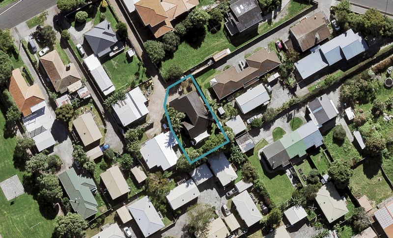 4A Canal Road, Avondale, Auckland - Carousel 1