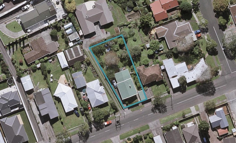 22 Wallath Road, Westown, New Plymouth - Carousel 1