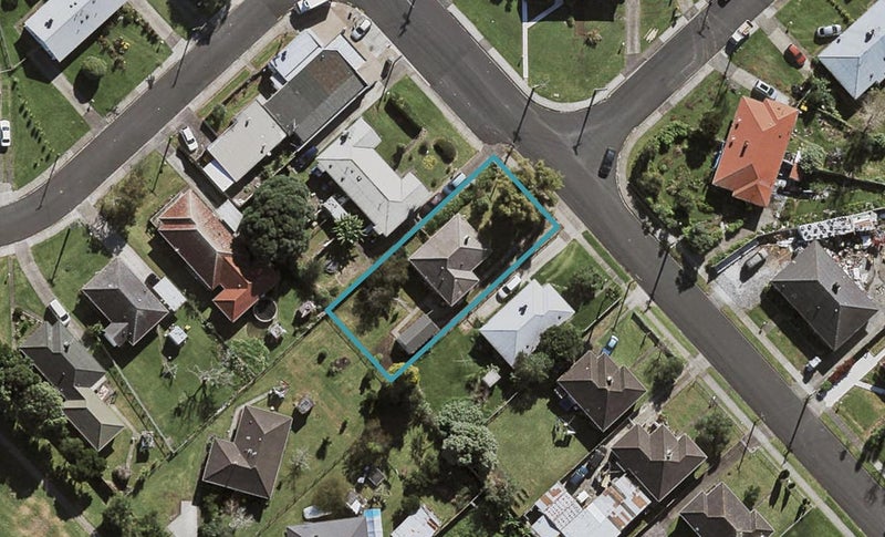 36 Ashton Avenue, Otara, Auckland - Carousel 1