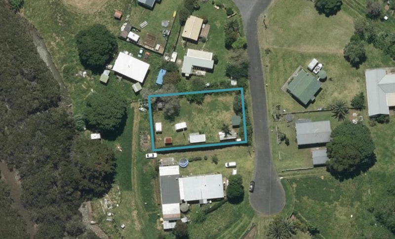 12 Mackie Place, Matapouri, Whangārei - Carousel 1