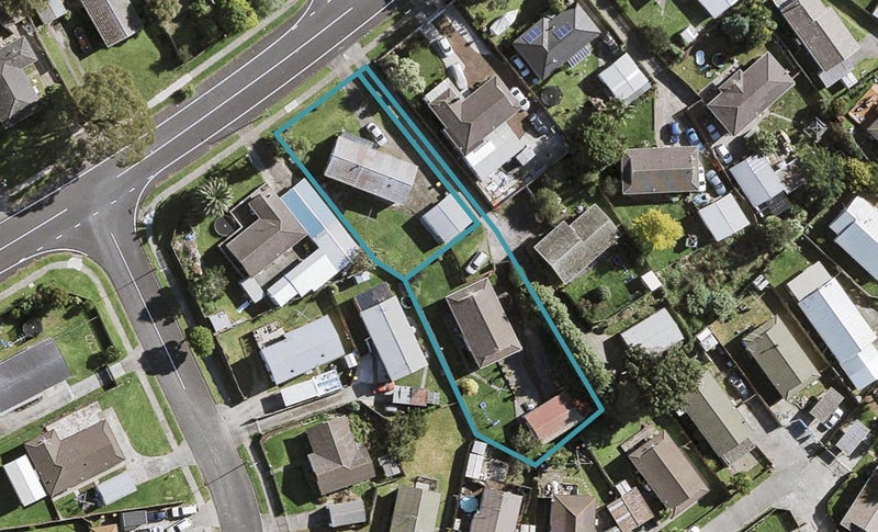 19 Hyperion Drive, Randwick Park, Auckland - Carousel 1