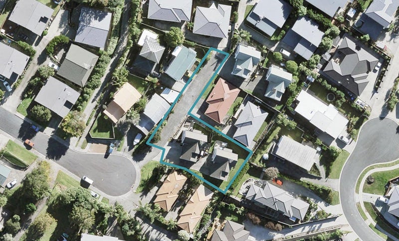 2/130 Brian Crescent, Stanmore Bay, Whangaparaoa - Carousel 1