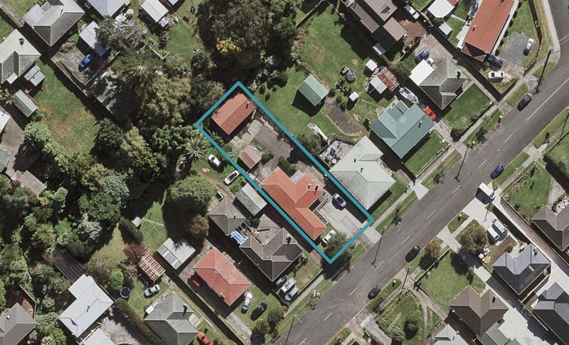25B Landon Avenue, Mangere East, Auckland - Carousel 1