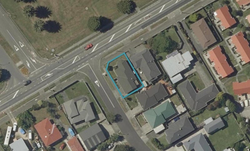 1 Richmond Avenue, Takaro, Palmerston North - Carousel 1