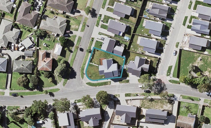 15 Merfield Street, Glen Innes, Auckland - Carousel 1