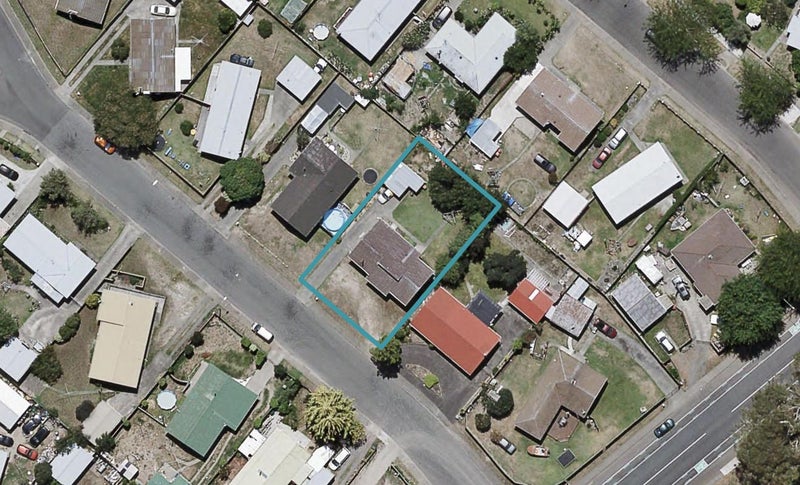 6 Baffin Place, Flaxmere, Hastings - Carousel 1