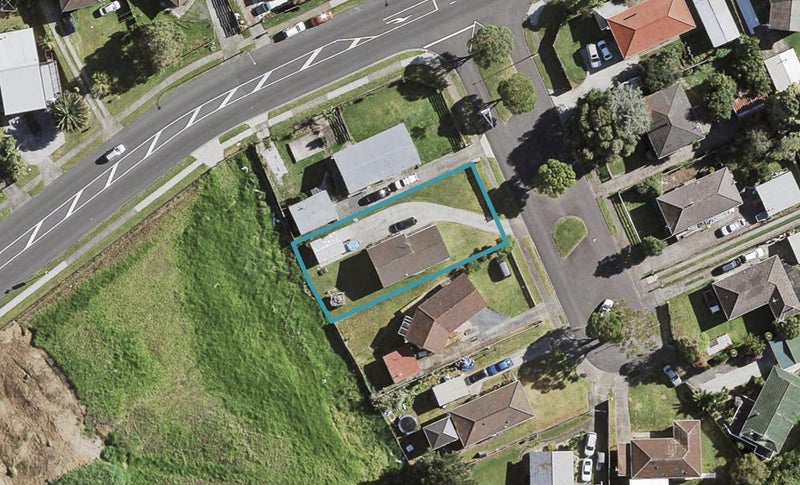 3 Siska Place, Wattle Downs, Auckland - Carousel 1