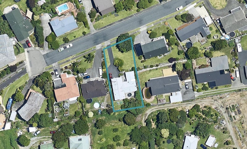 16 Lebanon Street, Judea, Tauranga - Carousel 1