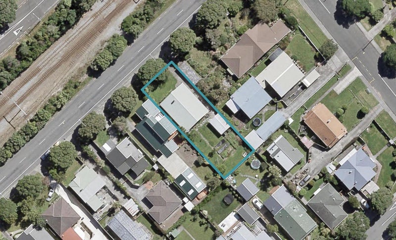 55 Cambridge Terrace, Waiwhetu, Lower Hutt - Carousel 1