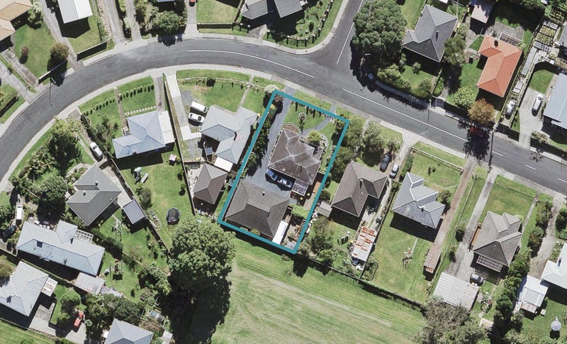 24 Nile Road, Kelston, Auckland - Carousel 1