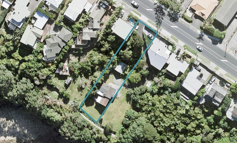 775 Whangaparaoa Road, Manly, Whangaparaoa - Carousel 1