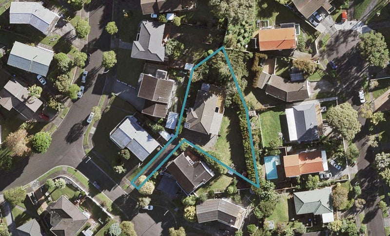 4 Penbury Place, New Windsor, Auckland - Carousel 1