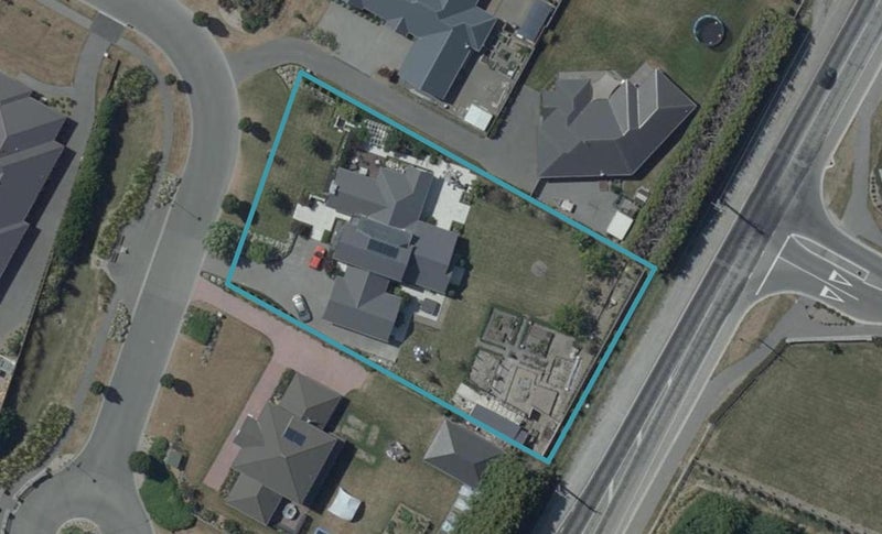 6 Grangewood Drive, Lincoln, Lincoln - Carousel 1