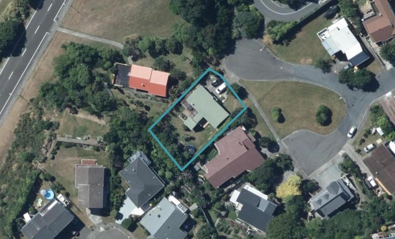 19 Langwell Place, Papakowhai, Porirua - Carousel 1