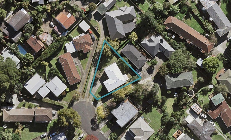 47 Evelyn Place, Hillcrest, Auckland - Carousel 1
