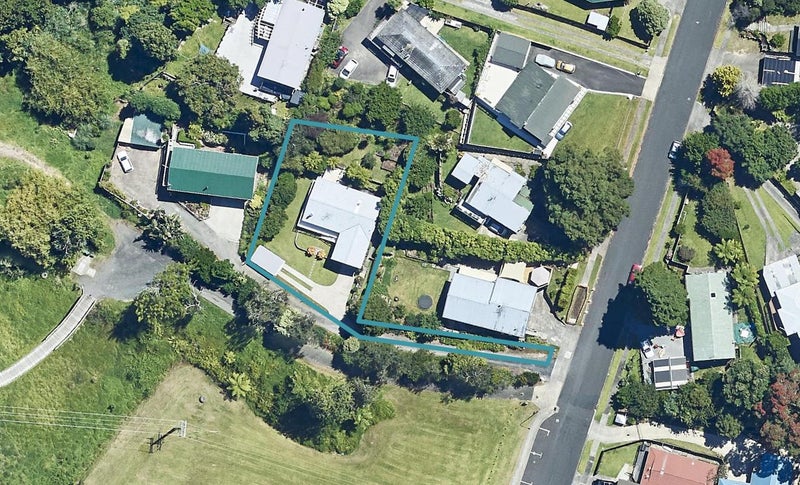31 Graham Place, Bellevue, Tauranga - Carousel 1