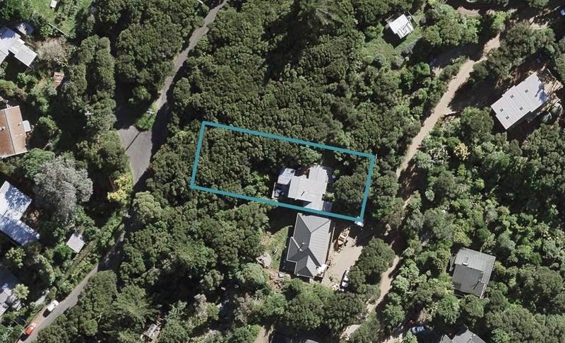9 Bella Vista Road, Omiha, Waiheke Island - Carousel 1