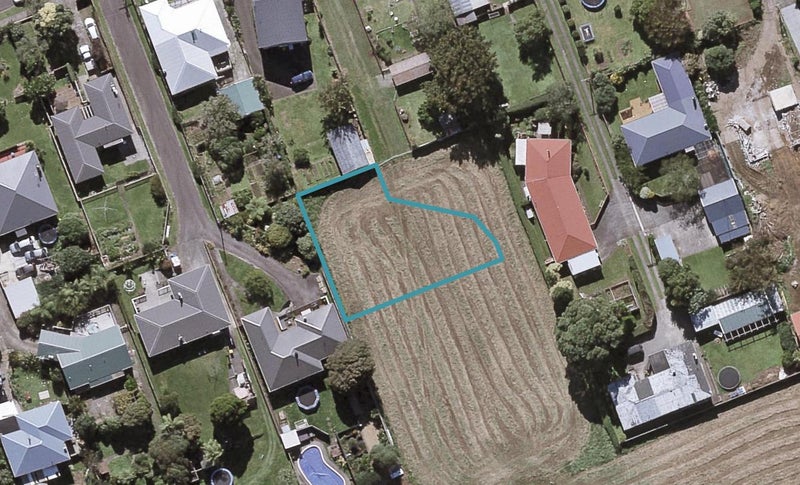 4 Pa Tuna Lane, Hurdon, New Plymouth - Carousel 1