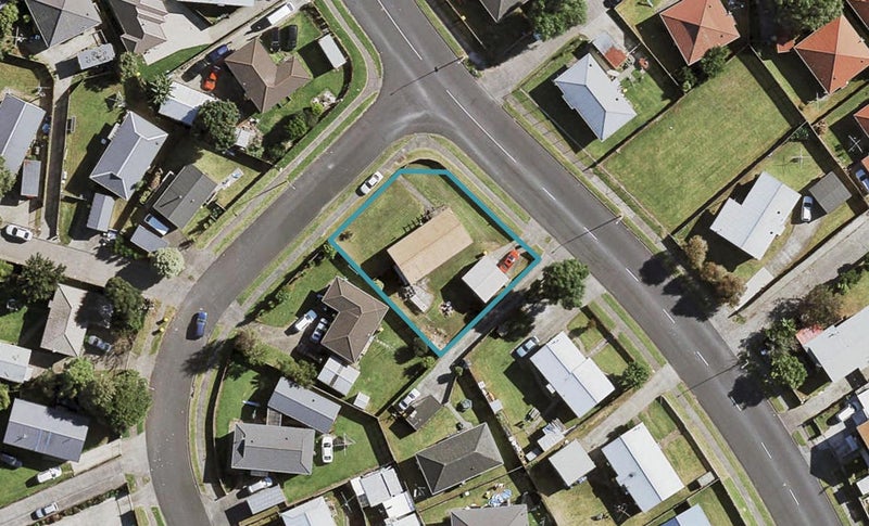 90 Maplesden Drive, Clendon Park, Auckland - Carousel 1