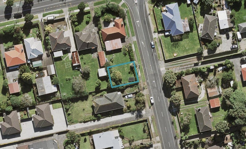 2/19 Crawford Avenue, Mangere Bridge, Auckland - Carousel 1