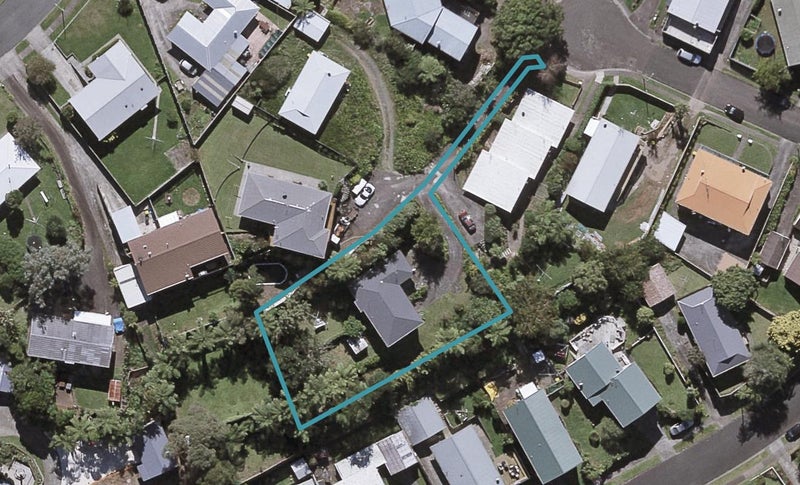 7A Fairview Place, Westown, New Plymouth - Carousel 1