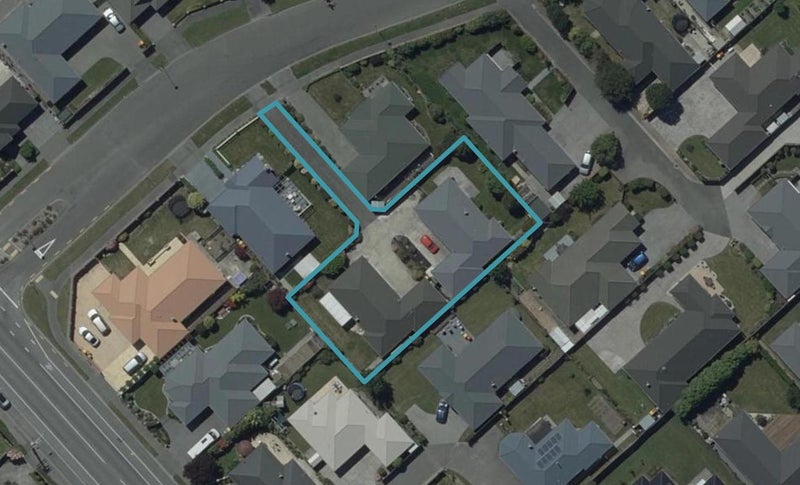 2/6 Awatea Gardens, Wigram, Christchurch - Carousel 1