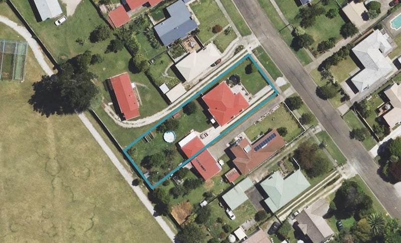 16 Turenne Street, Inner Kaiti, Gisborne - Carousel 1