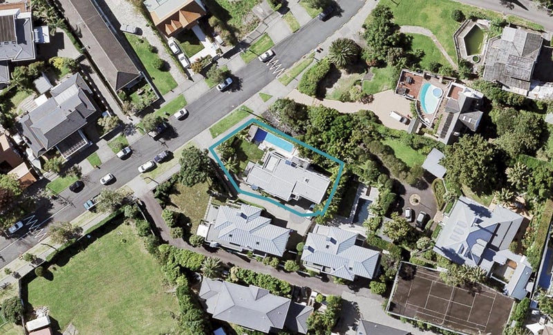 11B Springcombe Road, St Heliers, Auckland - Carousel 1
