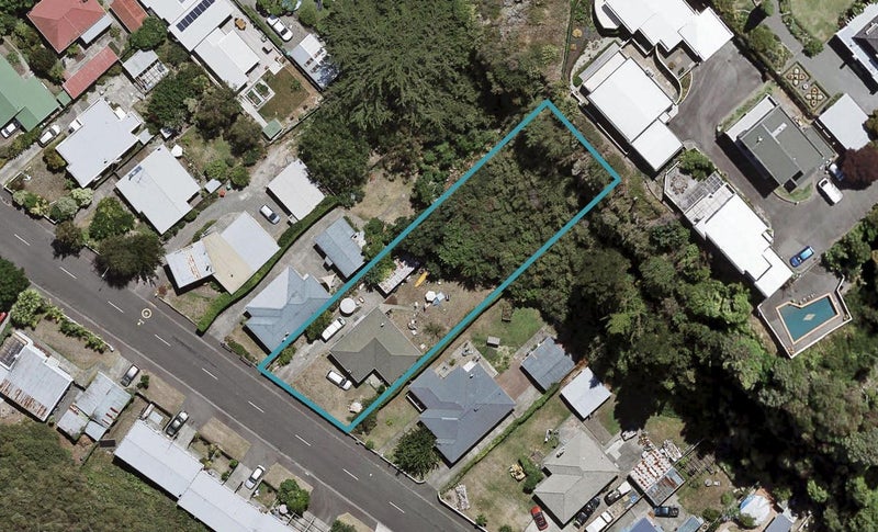 53 Burns Road, Hospital Hill, Napier - Carousel 1