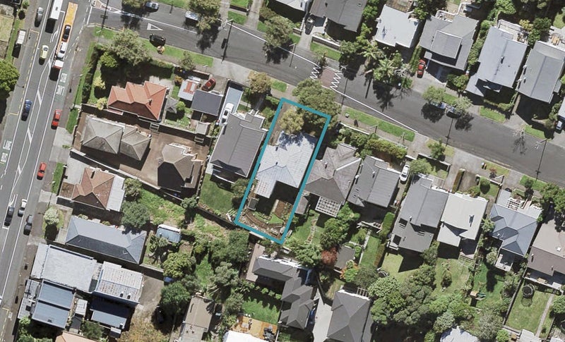 140 Peary Road, Mount Eden, Auckland - Carousel 1