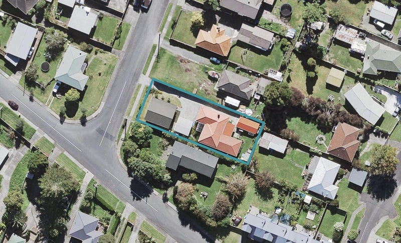 30 Barbary Avenue, Kelston, Auckland - Carousel 1
