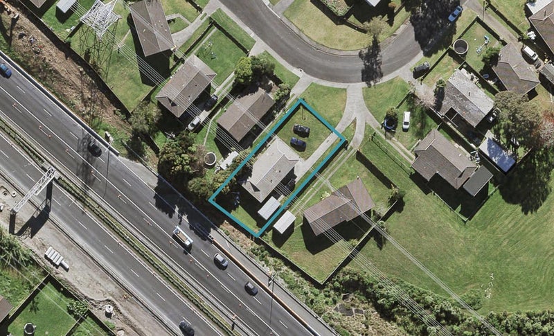 25 Kopi Place, Massey, Auckland - Carousel 1