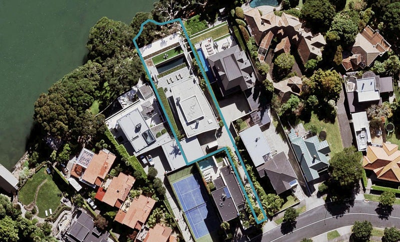 15 Marine Parade, Herne Bay, Auckland - Carousel 1