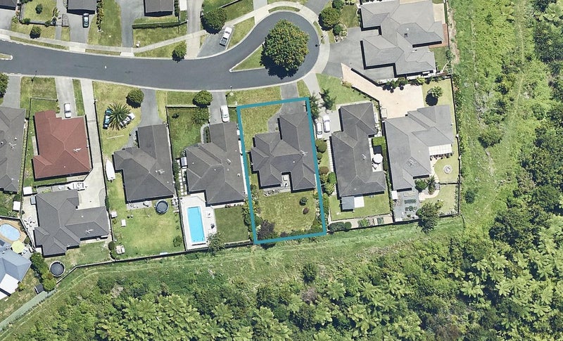 36 Bellbird Rise, Pyes Pa, Tauranga - Carousel 1