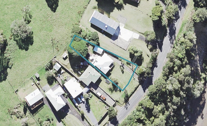 1286 Huia Road, Huia, Auckland - Carousel 1