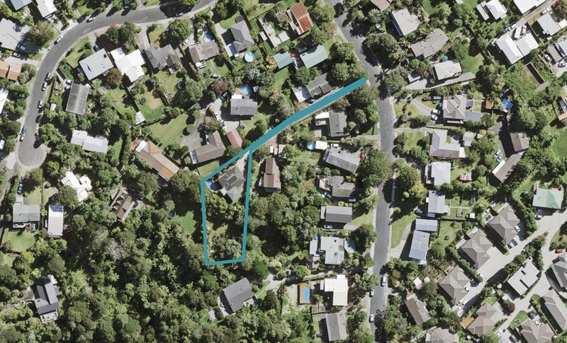 15A Autumn Avenue, Glen Eden, Auckland - Carousel 1