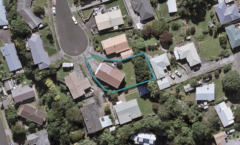25 Marchant Place, Westown, New Plymouth - Carousel 1