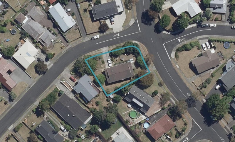 1 Vincent Place, Dinsdale, Hamilton - Carousel 1