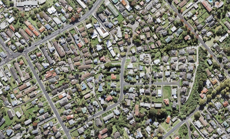 26B Trojan Crescent, New Lynn, Auckland - Carousel 1