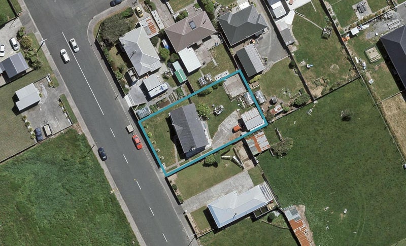 124 Wicklow Street, Clifton, Invercargill - Carousel 1