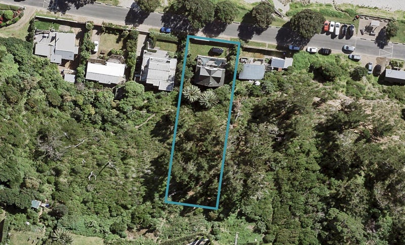 45 The Strand, Onetangi, Waiheke Island - Carousel 1