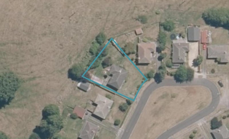 10 Rangiora Crescent, Wairakei, Taupo - Carousel 1
