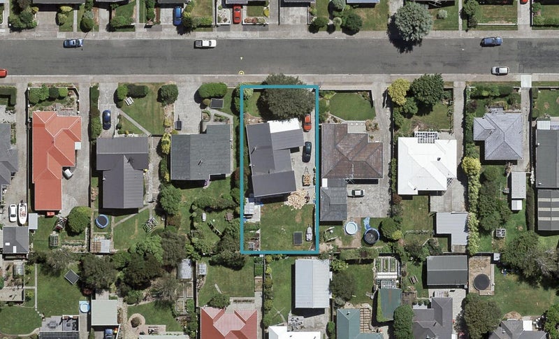 37 Helmsdale Street, Waverley, Invercargill - Carousel 1