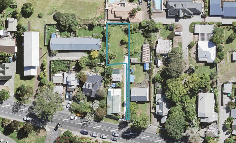 747A Swanson Road, Swanson, Auckland - Carousel 1