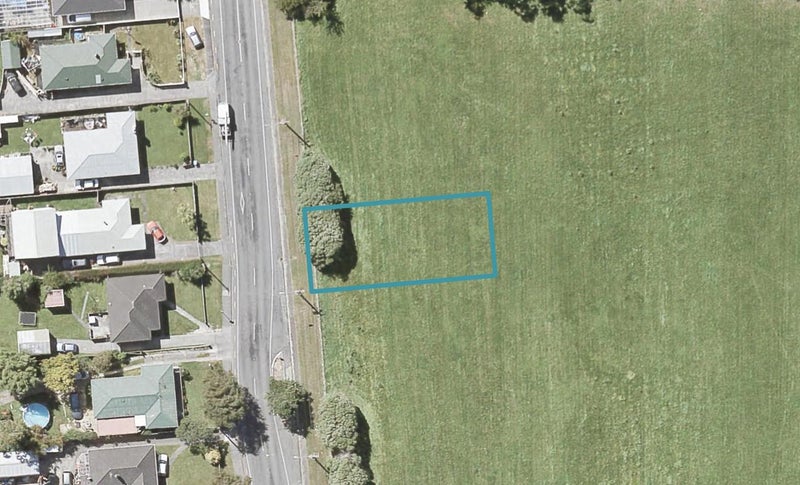 96 Moohan Street, Wainuiomata, Lower Hutt - Carousel 1